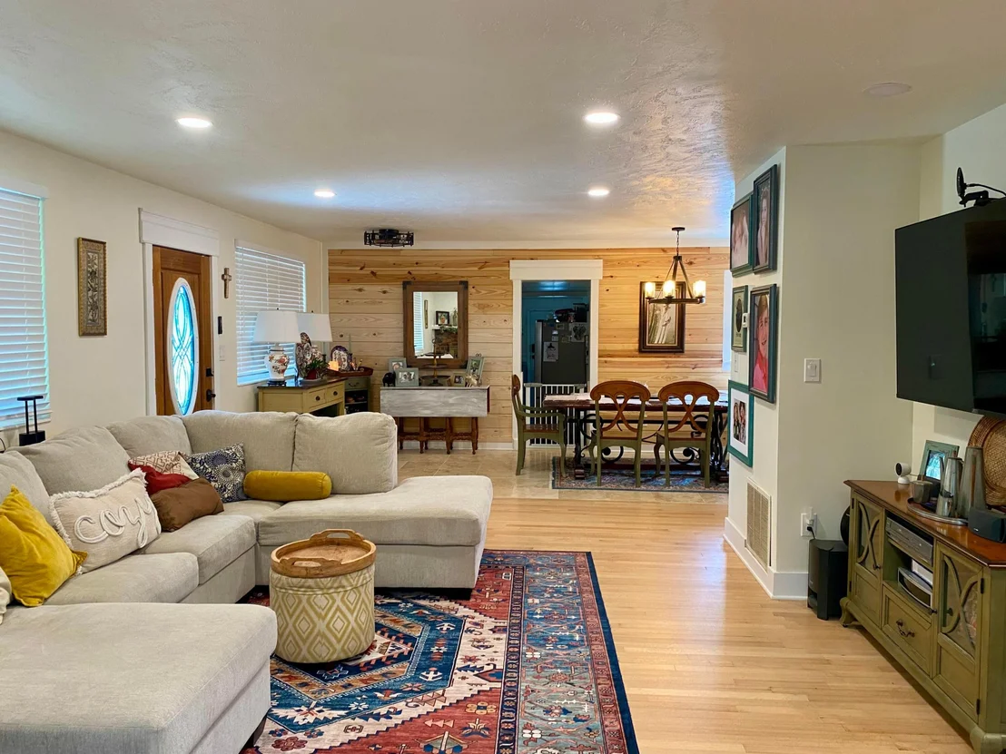 Photo of 353 Pine Tree Road