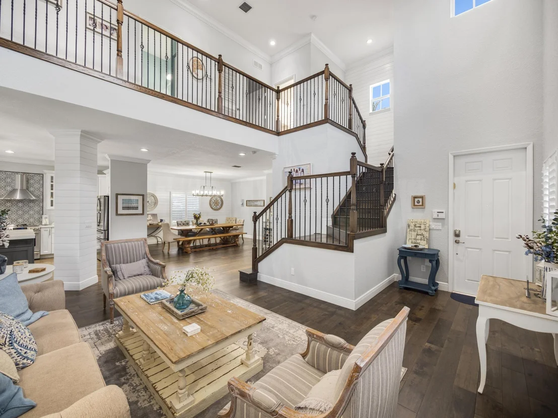 Photo of 115 Behring Way