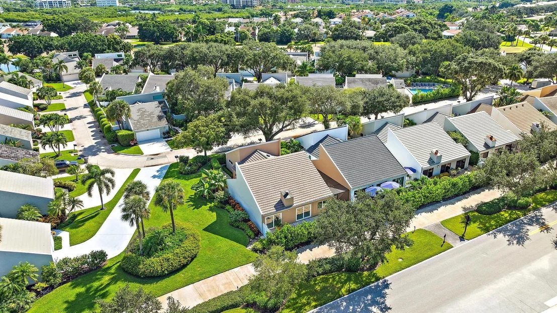 Photo of 17060 Traverse Circle