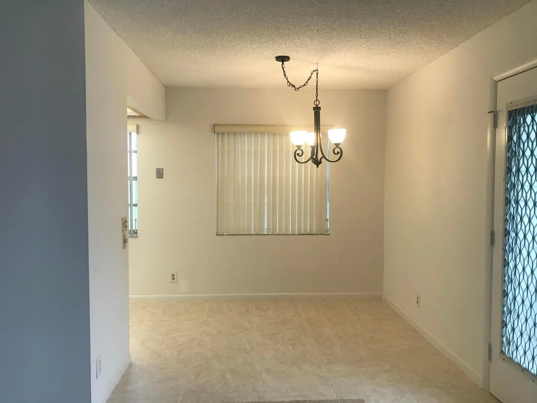 Photo of 1002 Normandy U