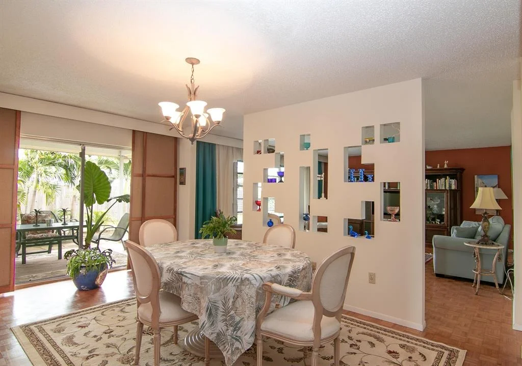 Photo of 6789 Boston Drive