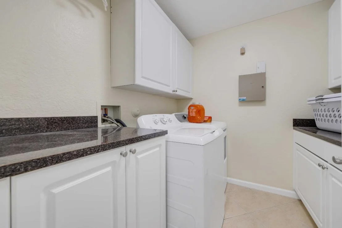 Photo of 5517 Mainship Drive