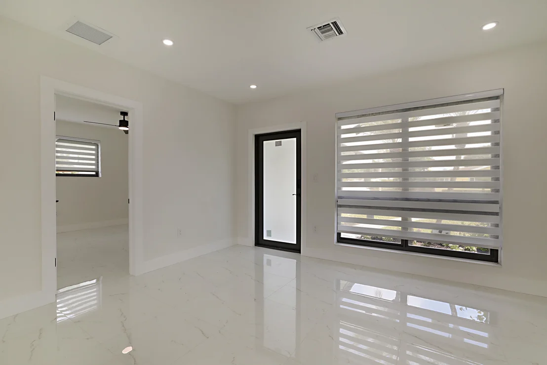 Photo of 421 FONTANA Drive