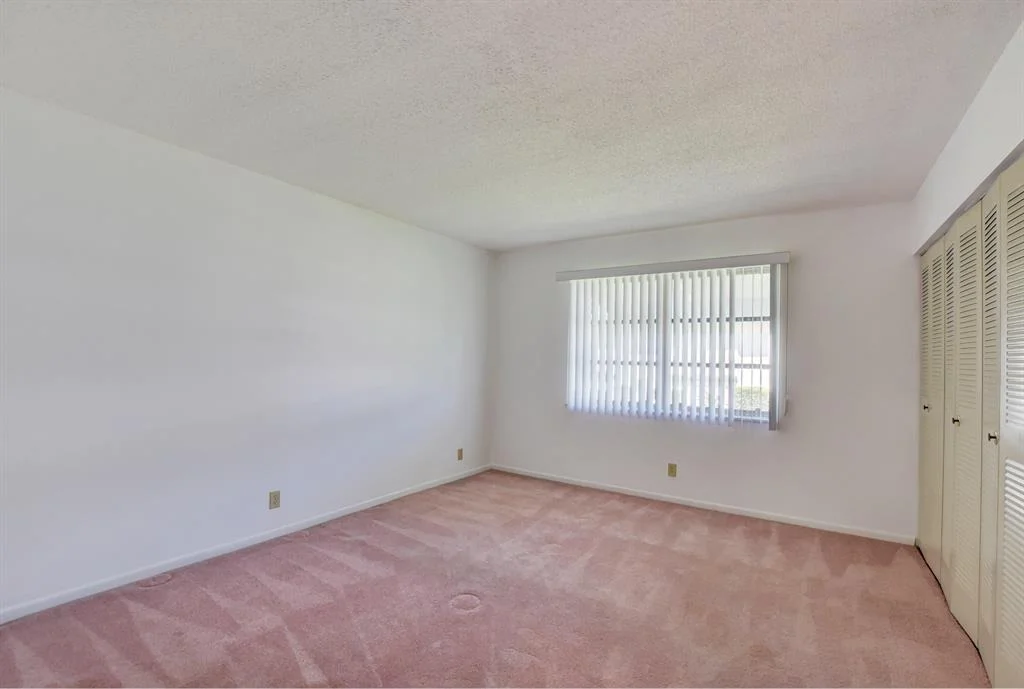 Photo of Unit D at 1160 Circle Drive