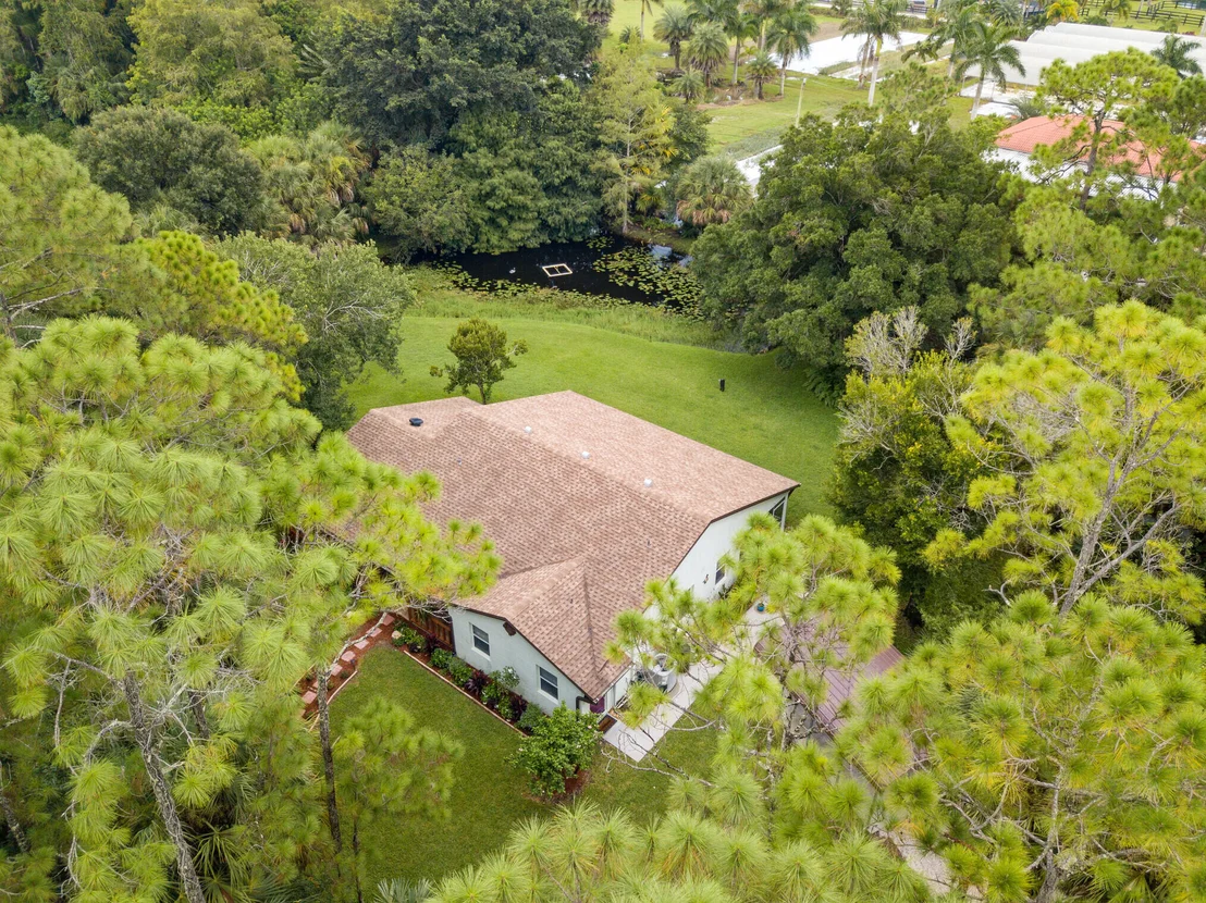 Photo of 13578 Edith Road