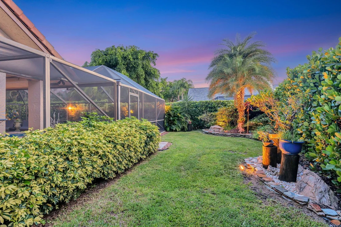 Photo of 3070 Equestrian Drive
