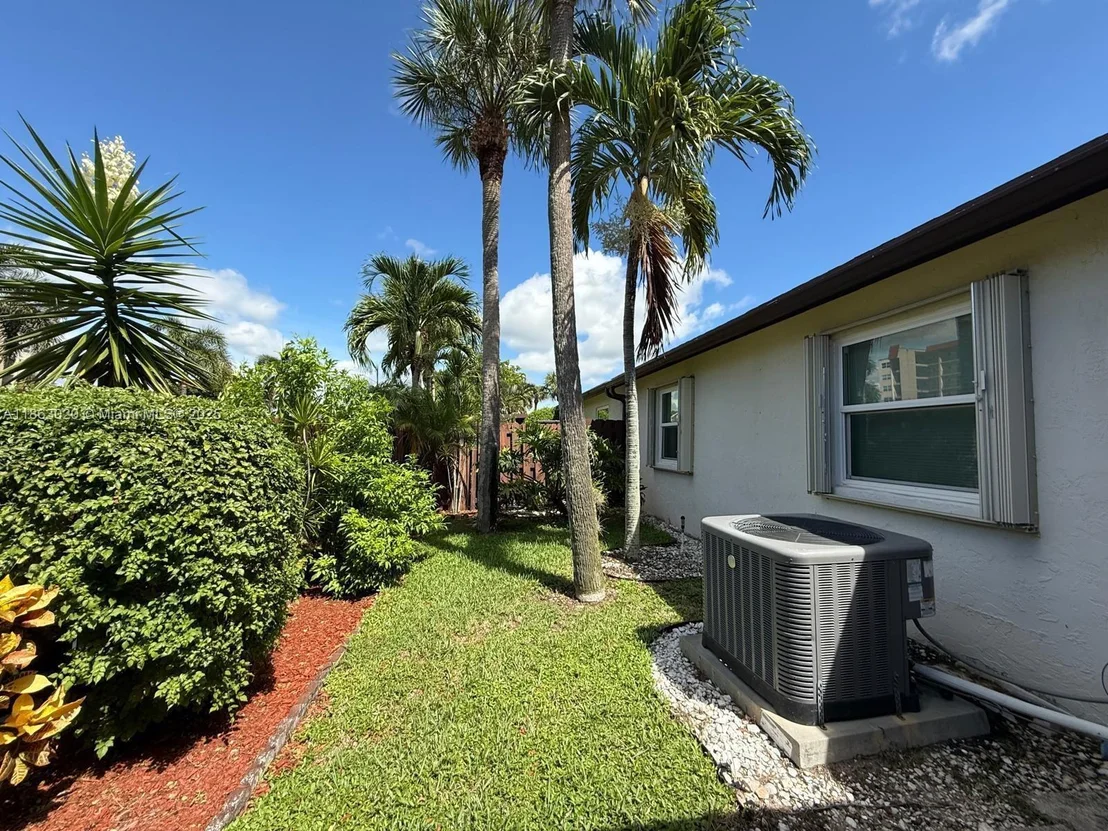 Photo of 6779 Kramer Lane