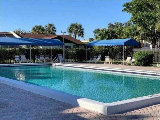 Photo of 5459 Laurel Oak Street