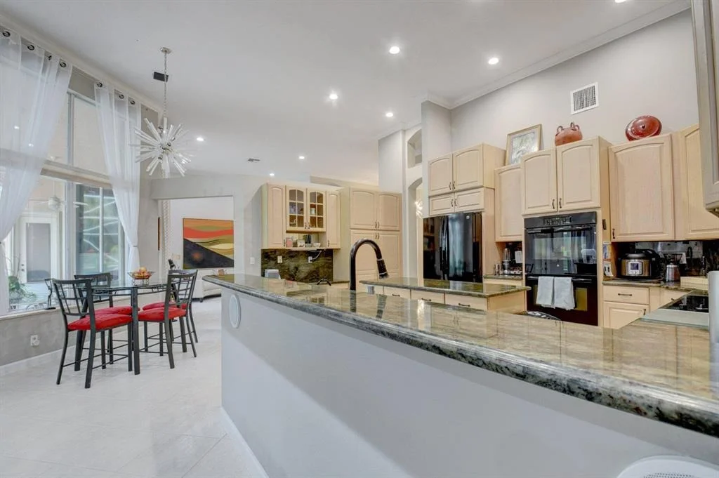 Photo of 8161 Muirhead Circle