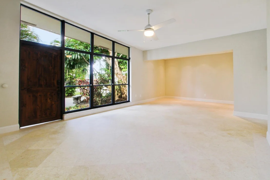Photo of 6913 Kingston Drive