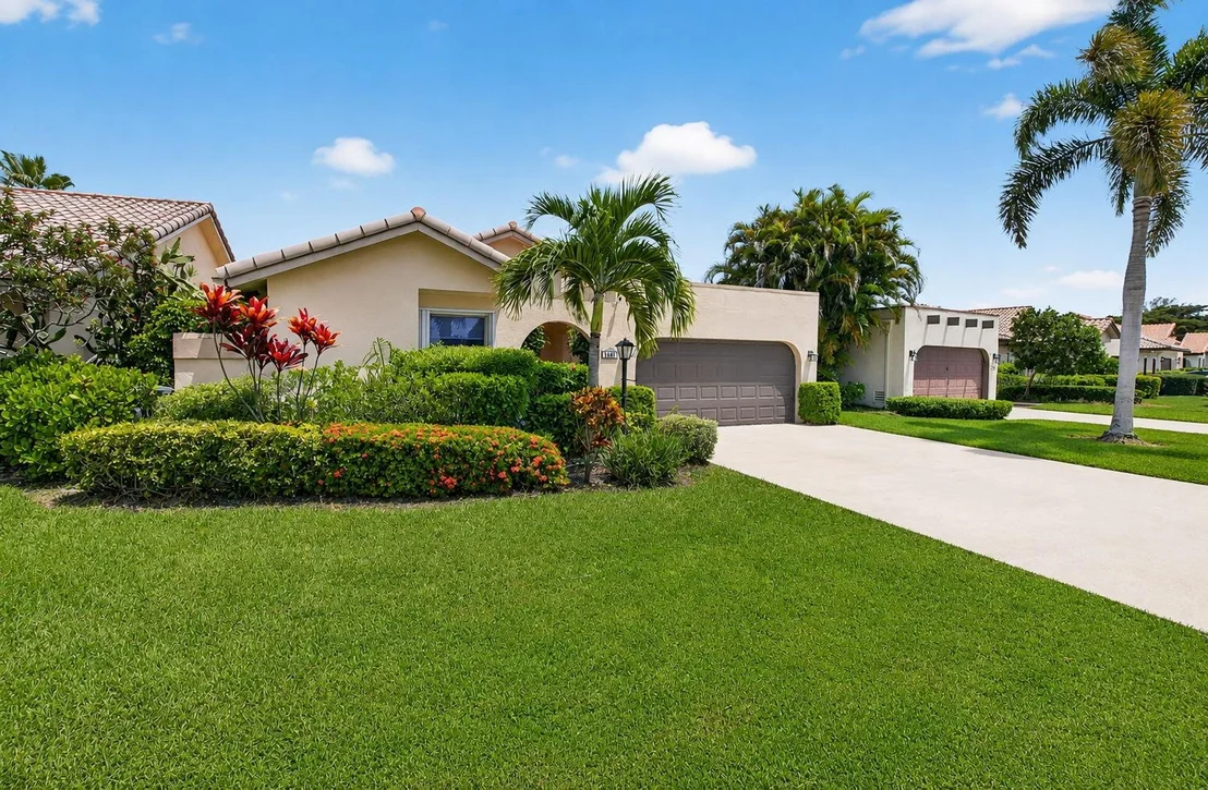 Photo of 7658 SOLIMAR Circle