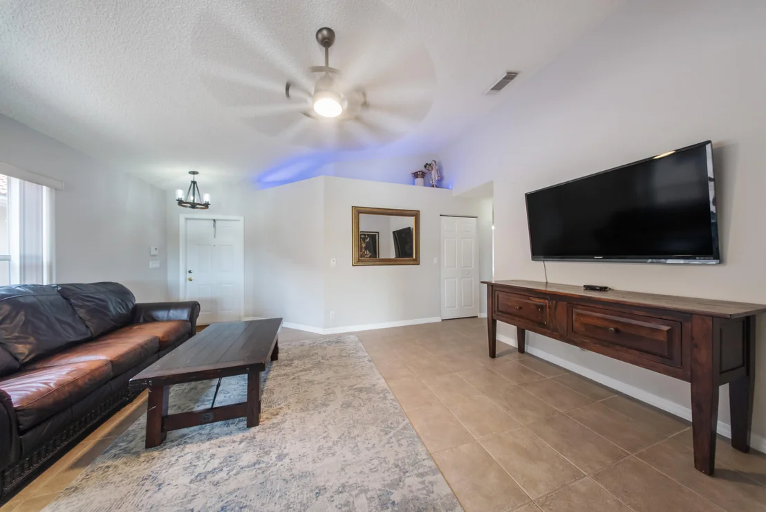 Photo of 6481 Willoughby Circle