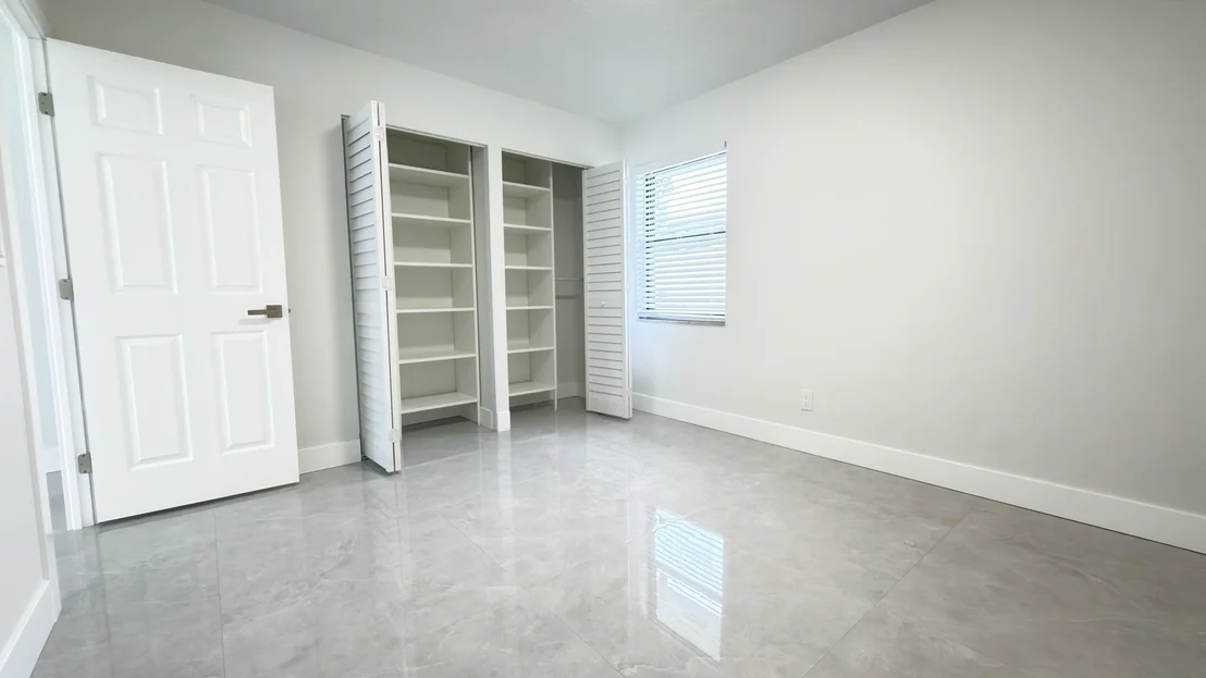 Photo of 712 E Boulevard Chatelaine