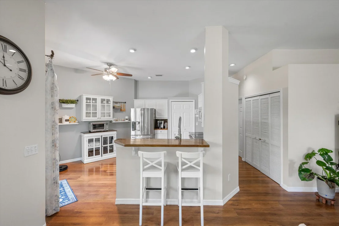 Photo of 1110 Aviary Road