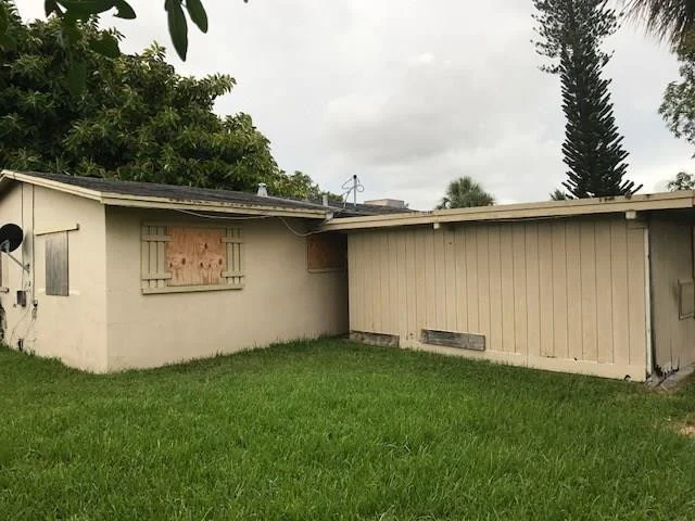Photo of 1504 E River Drive