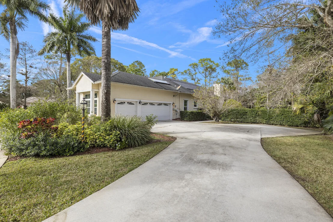 Photo of 14864 Stirrup Lane