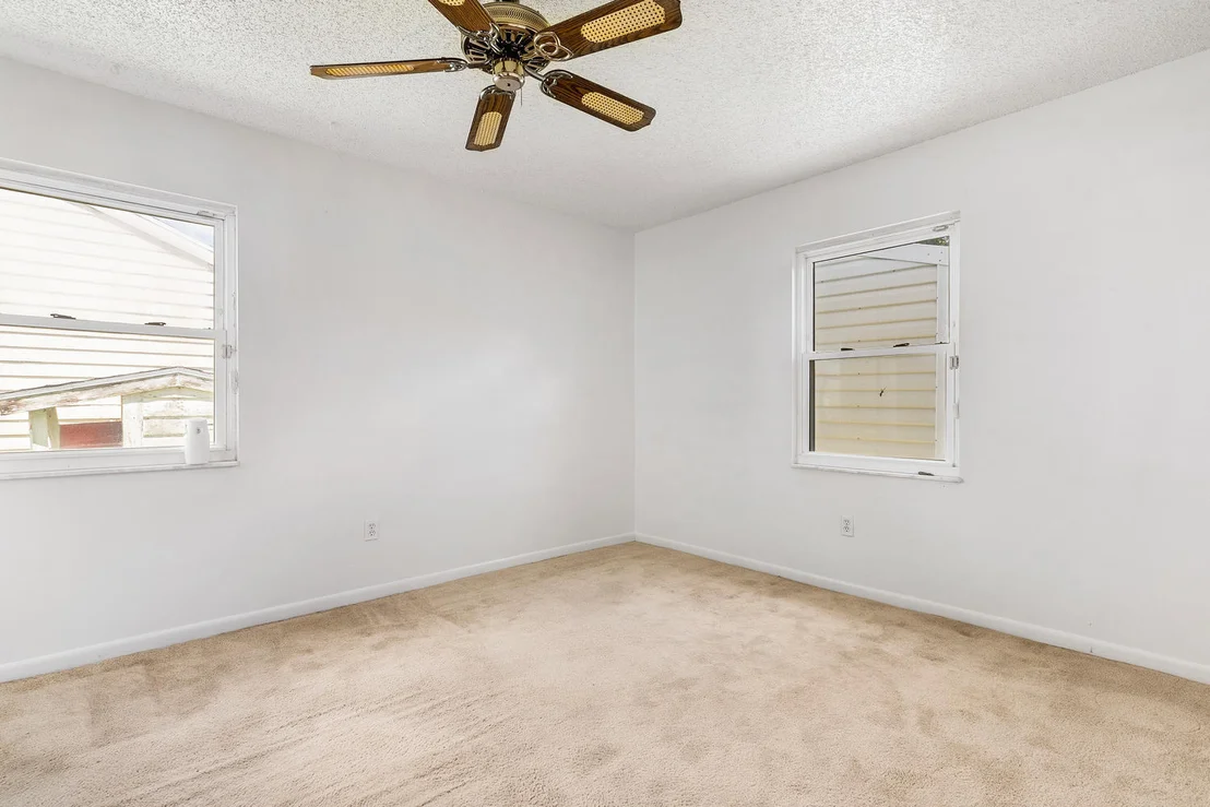 Photo of 5262 Edgewood Drive