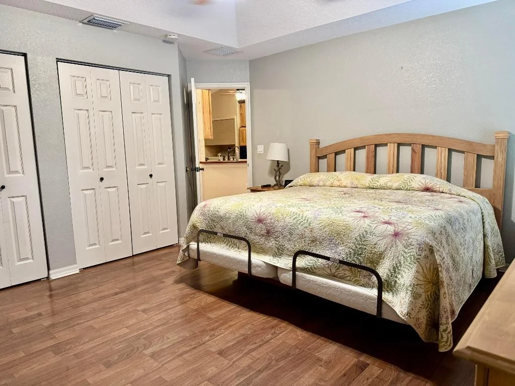 Photo of 2501 SE 6th Avenue