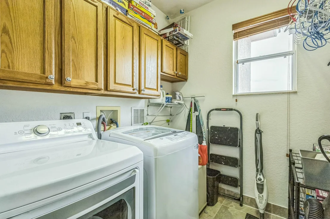 Photo of 694 Cresta Circle