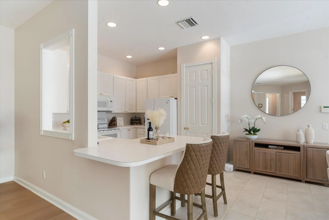 Photo of 122 Date Palm Drive