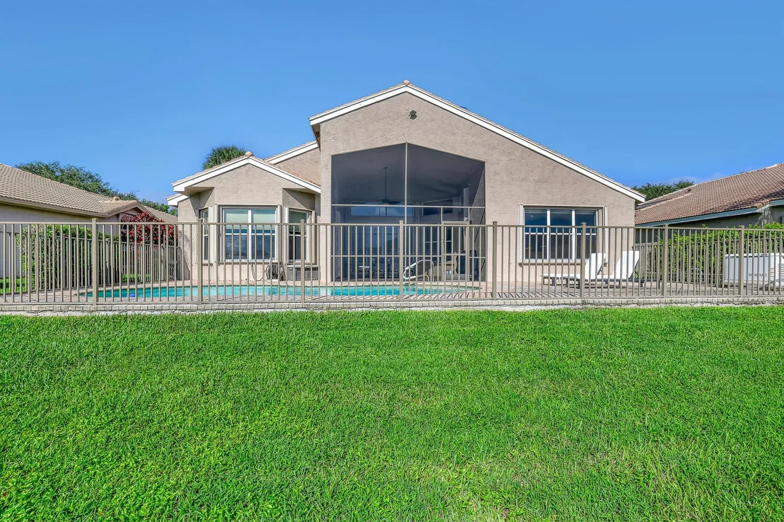 Photo of 13232 Alhambra Lake Circle