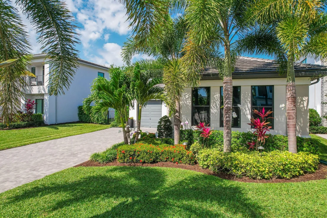Photo of 17401 Santaluce Manor