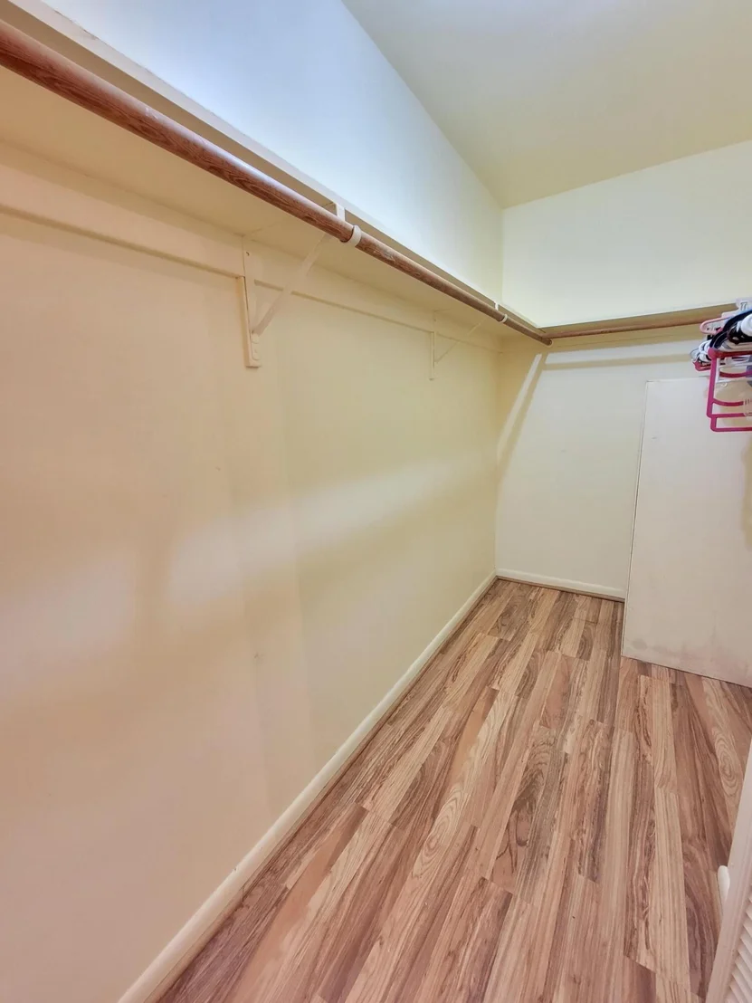 Photo of Unit 1A at 4607 SE Binnacle Way