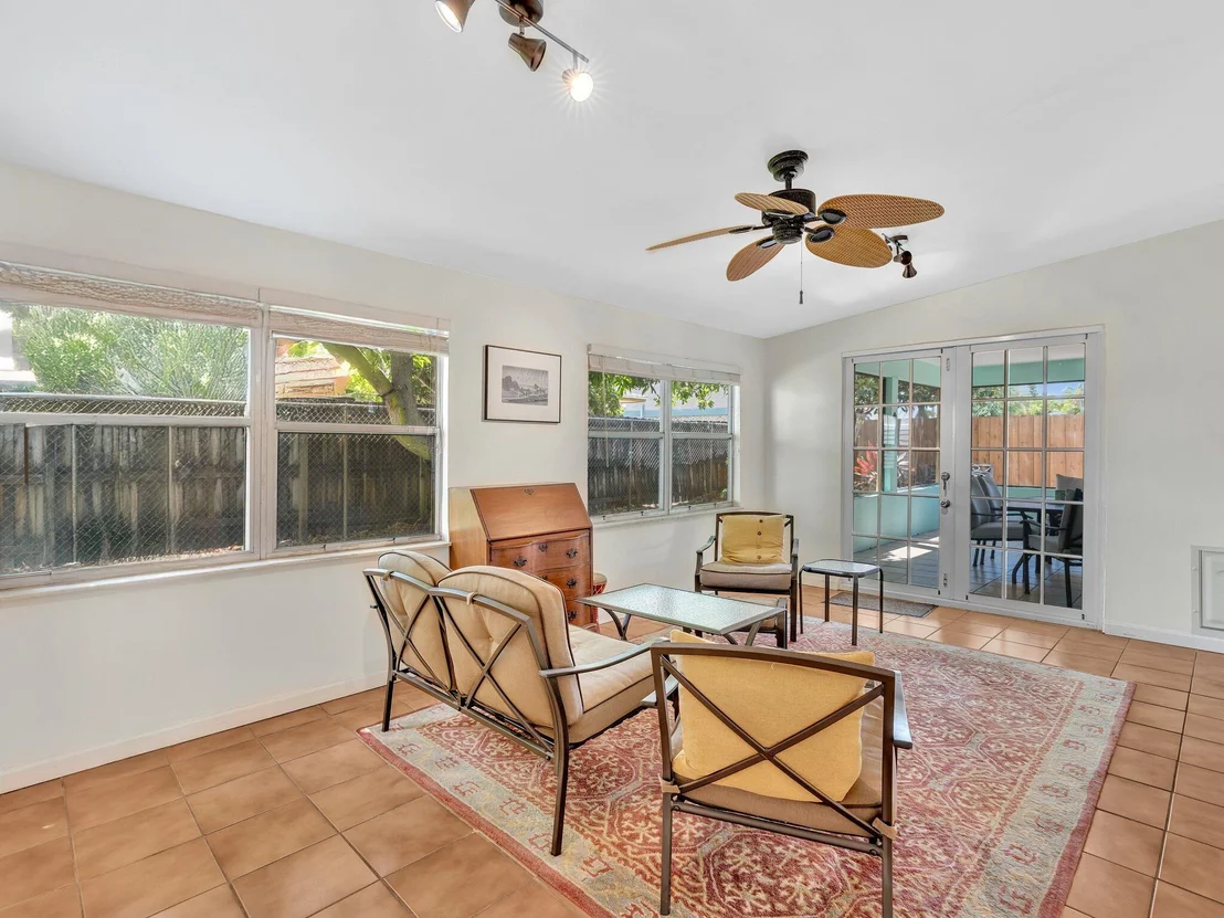Photo of 633 Heron Drive