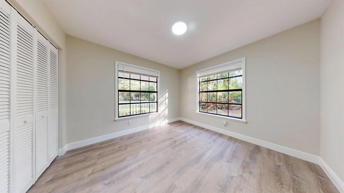 Photo of 13018 153rd Road N