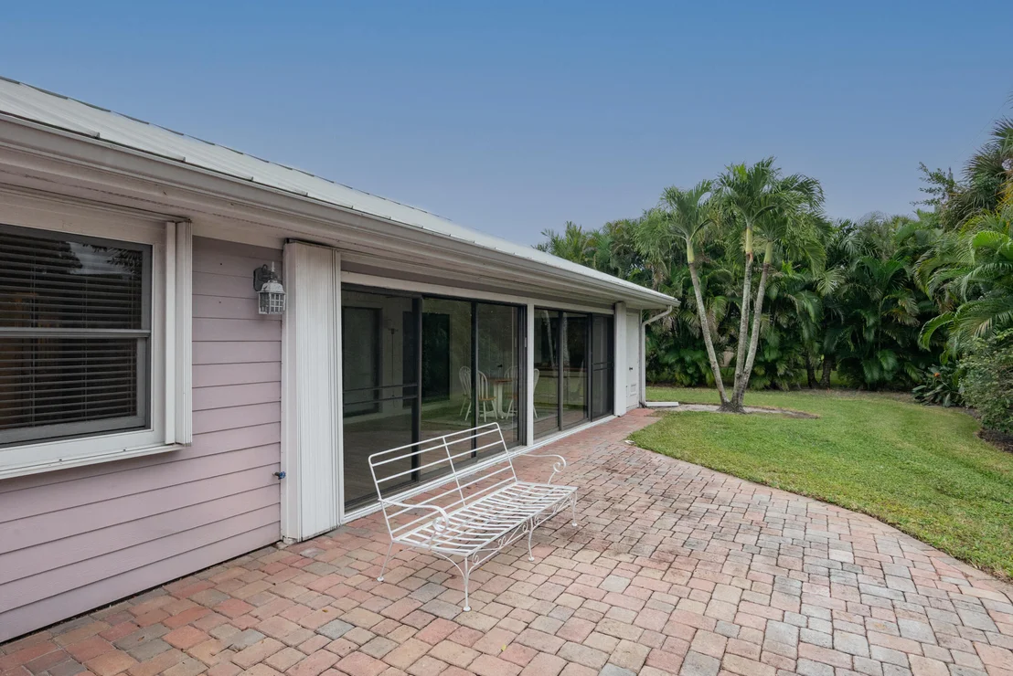 Photo of 2918 SE Fairway W