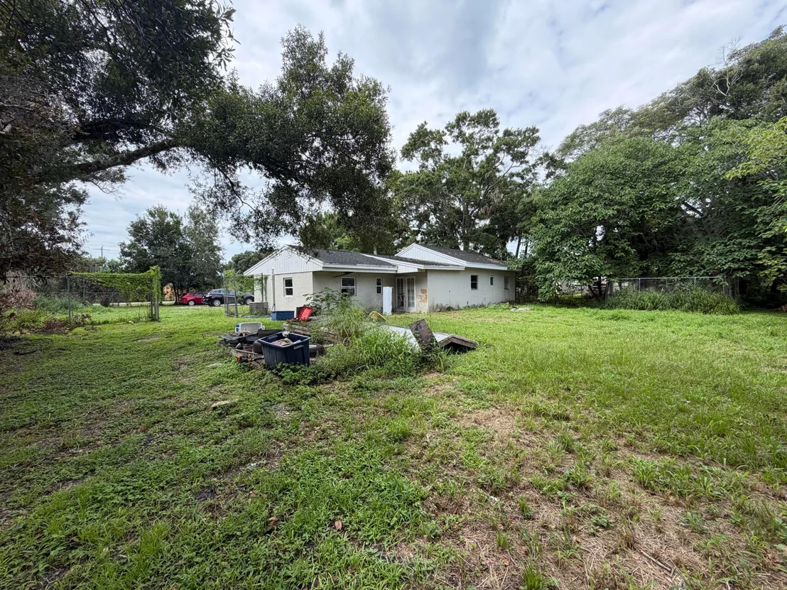 Photo of 1112 NW 2ND Street