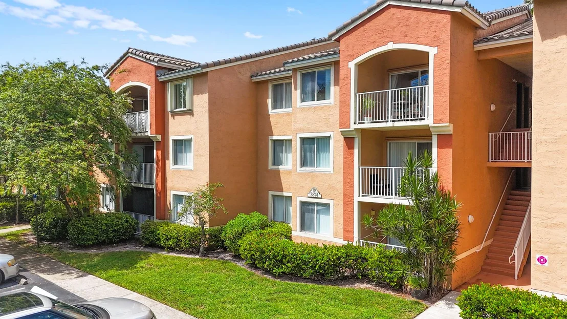 Photo of Unit 3056 at 3874 Lyons Road