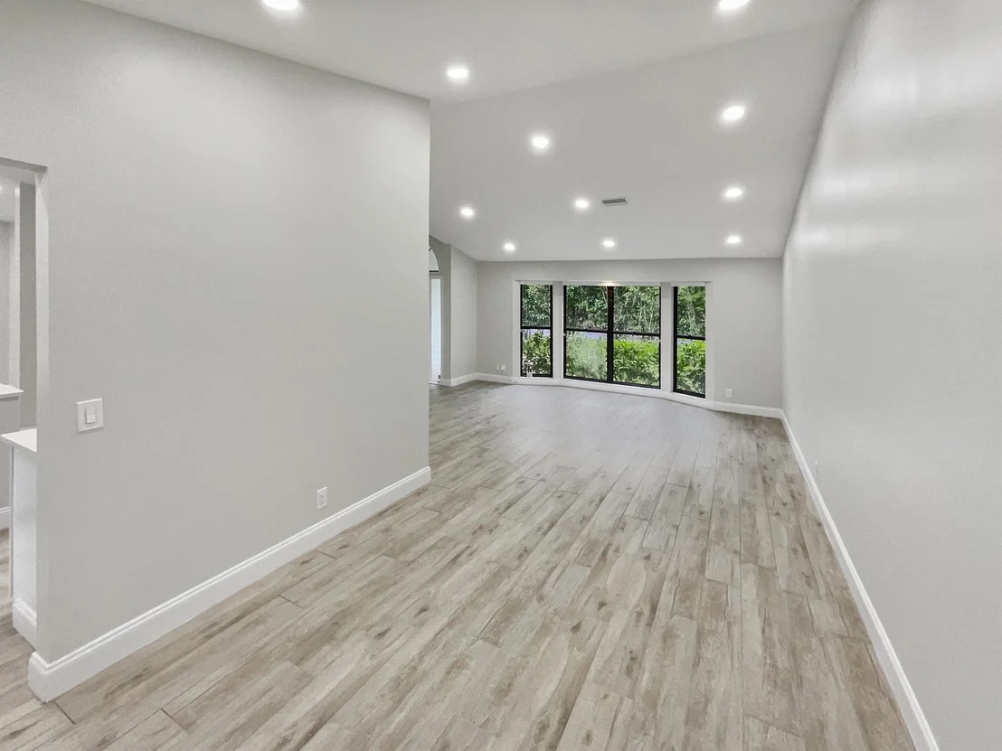 Photo of 15431 105th Drive N