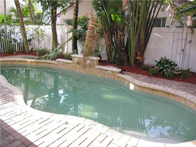 Photo of 4772 Modern Drive