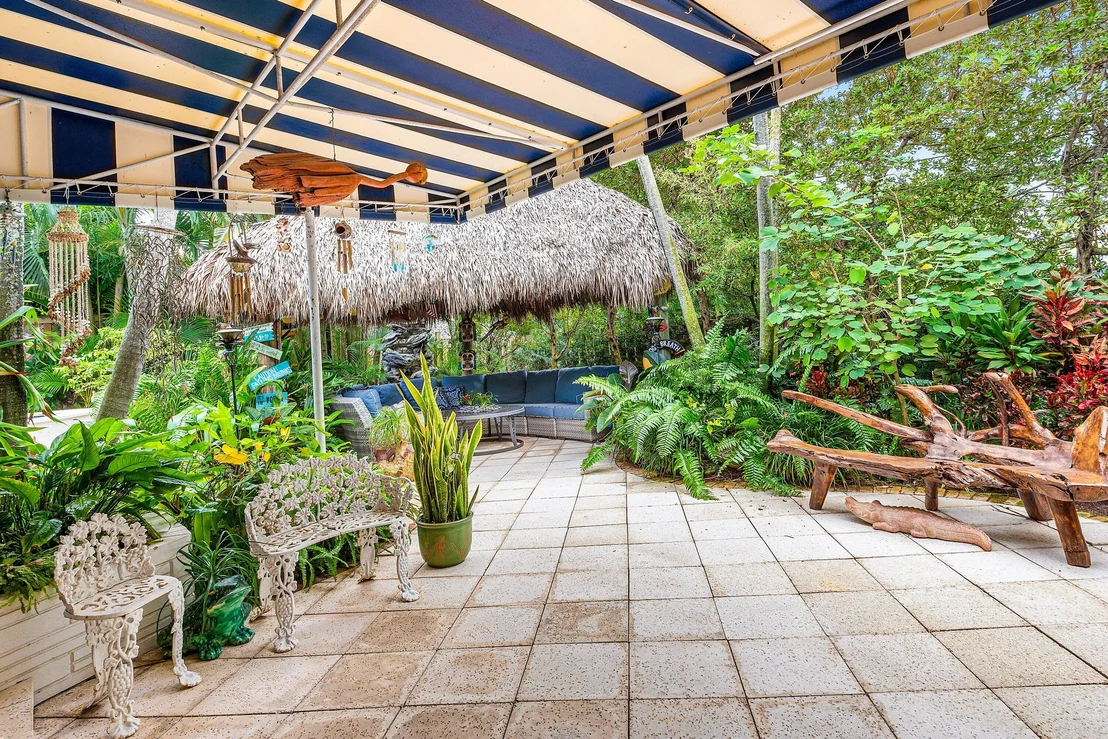 Photo of 110 Dolphin Road