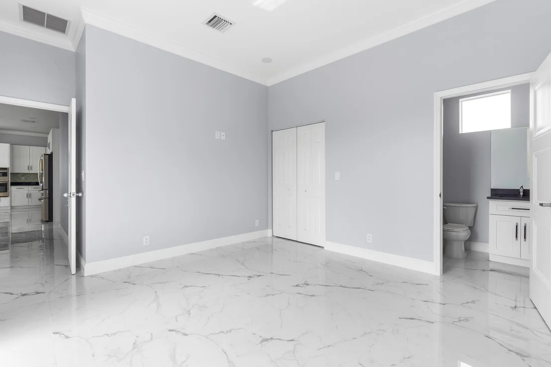 Photo of 17817 Temple Boulevard