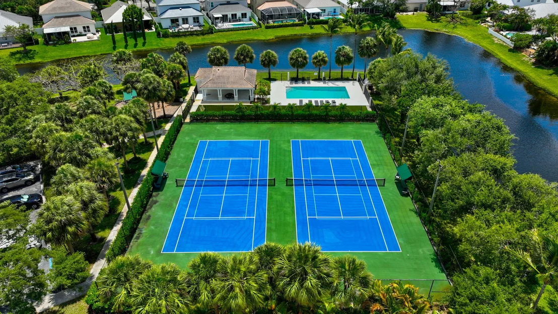 Photo of 1142 Canoe Point