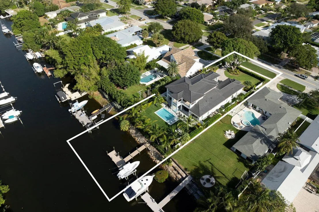 Photo of 564 Anchorage Drive