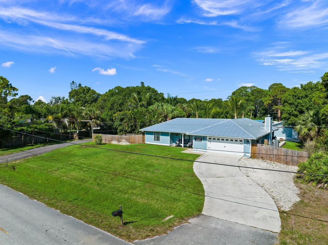 Photo of 6101 Buchanan Drive