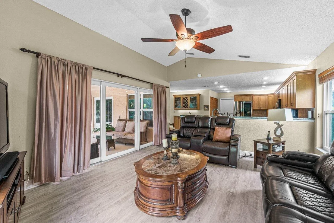 Photo of 22075 Flower Drive