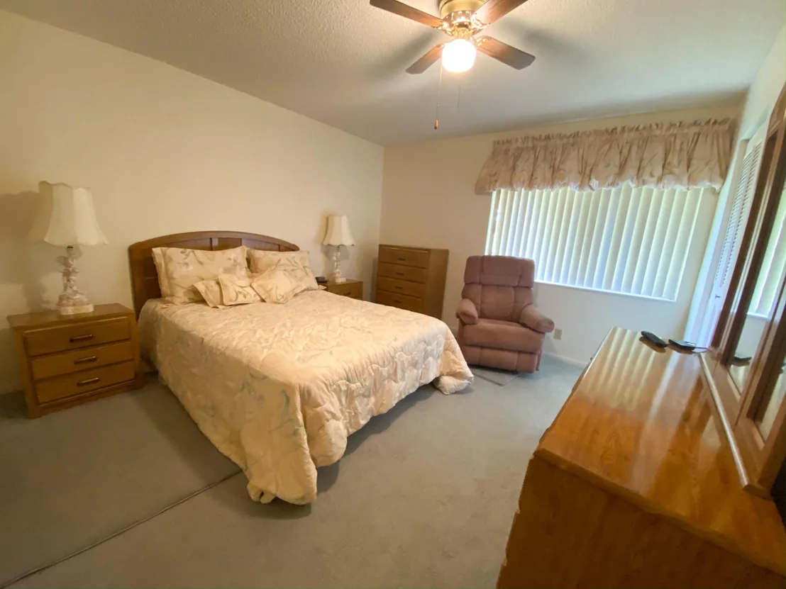 Photo of Unit D2 at 329 Knotty Pine Circle