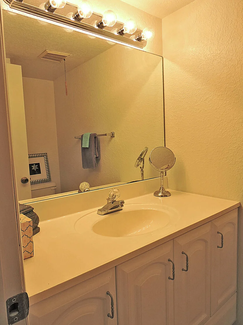 Photo of Unit D1 at 341 Pine Ridge Circle