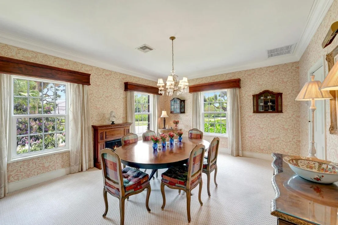 Photo of 645 Riomar Drive