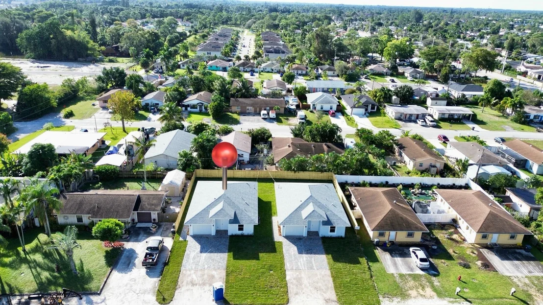 Photo of 4916 Biscayne Drive