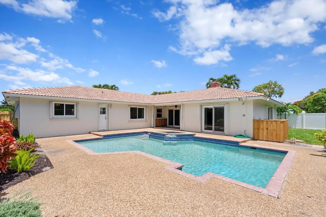 Photo of 3288 NW 25th Way