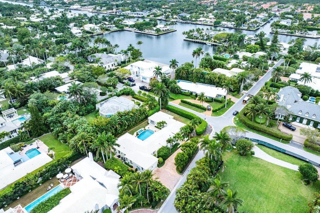 Photo of 450 Banyan Road