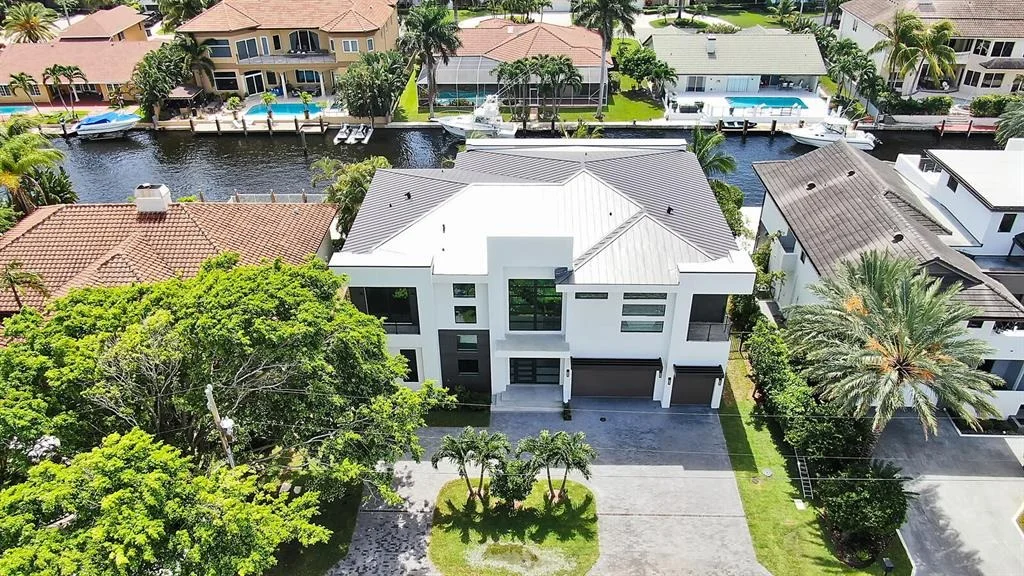 Photo of 960 Banyan Drive