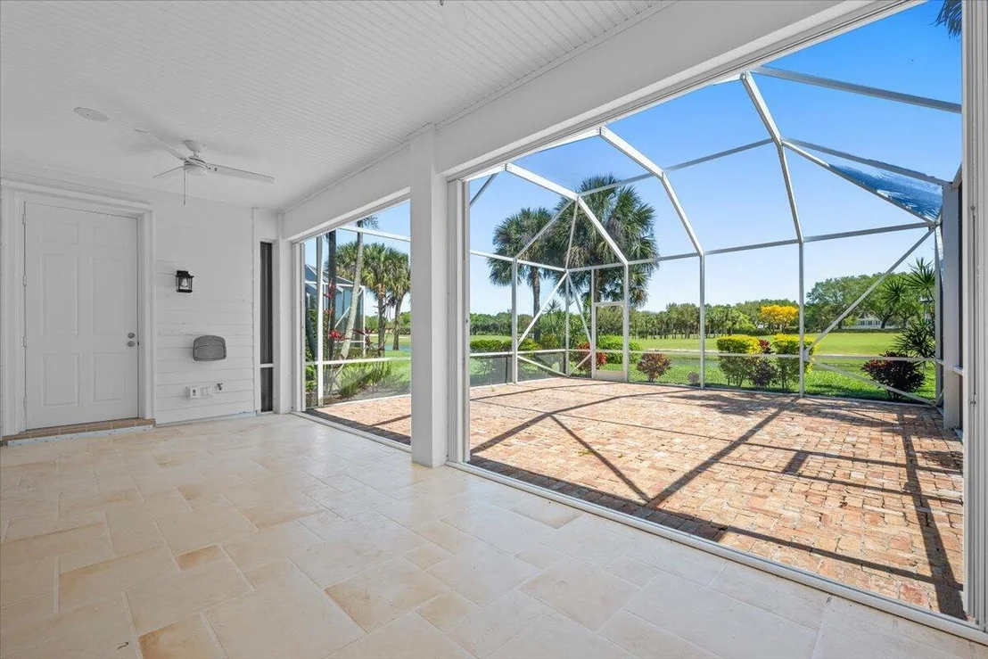 Photo of 126 Barbados Drive