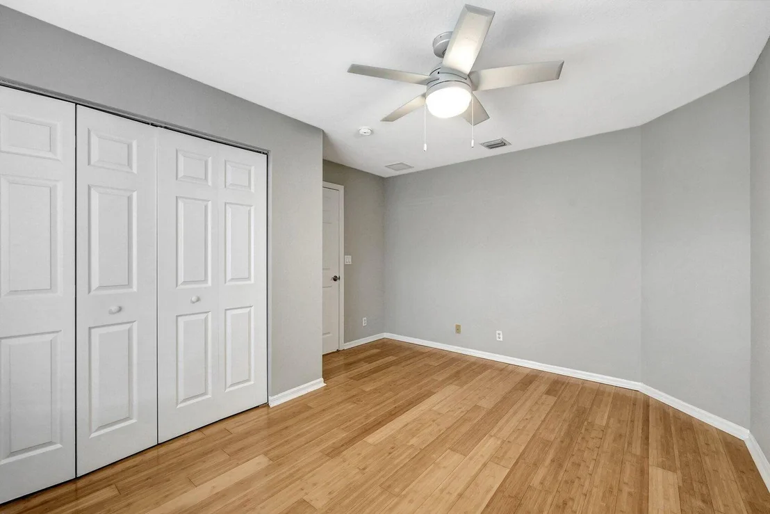 Photo of 4849 SE GRAHAM Drive