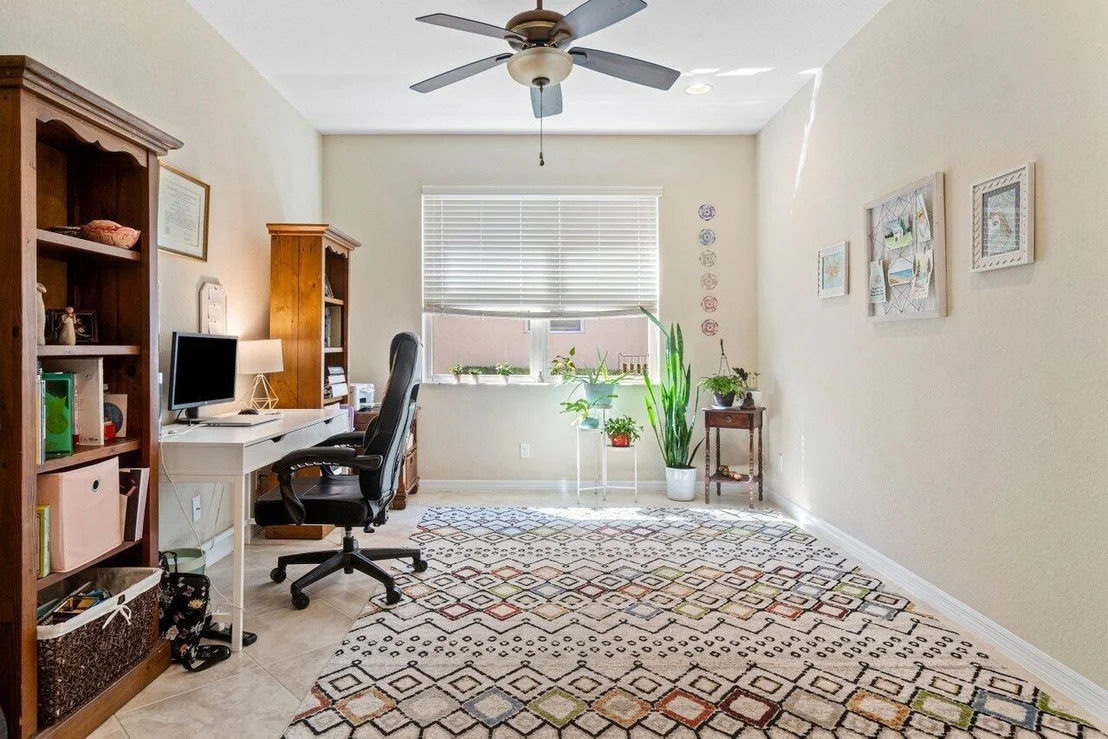 Photo of 10576 Longleaf Lane